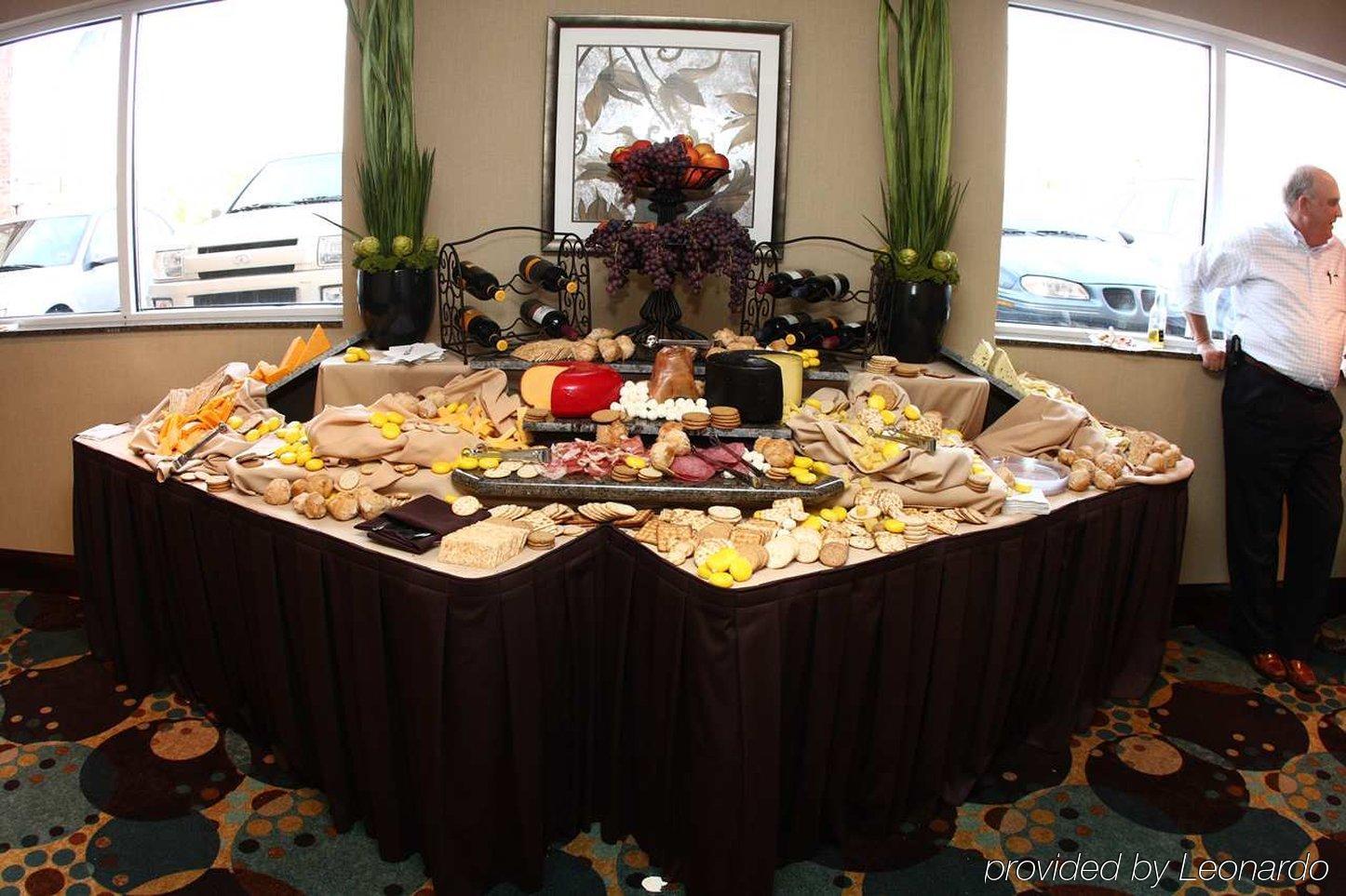 Hilton Garden Inn Winston-Salem/Hanes Mall Esterno foto